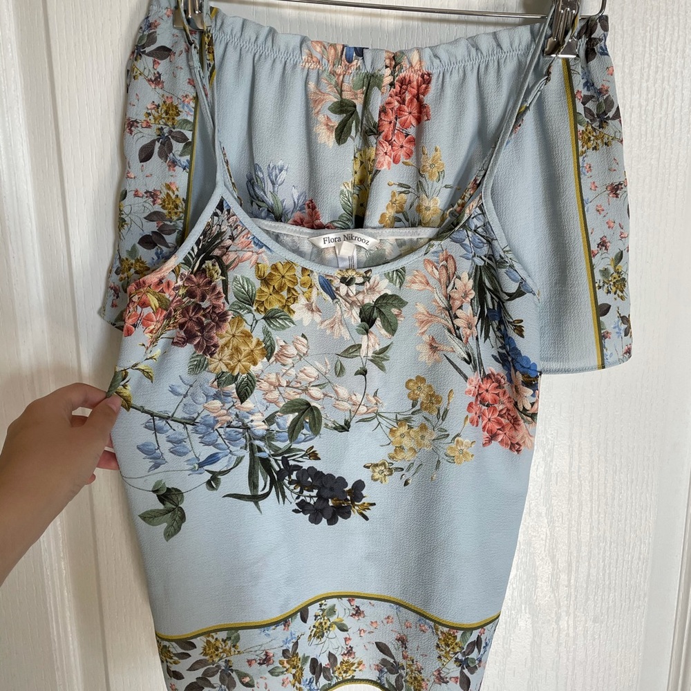 Flora Nikrooz set